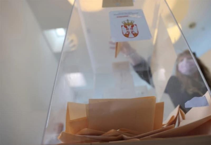 Во Србија се одржуваат избори во десет општини