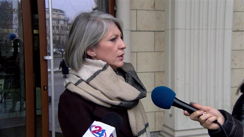 Ленче Ристоска се уште не го добила известувањето од Савески за одземените предмети „Талир“ 1 и 2 