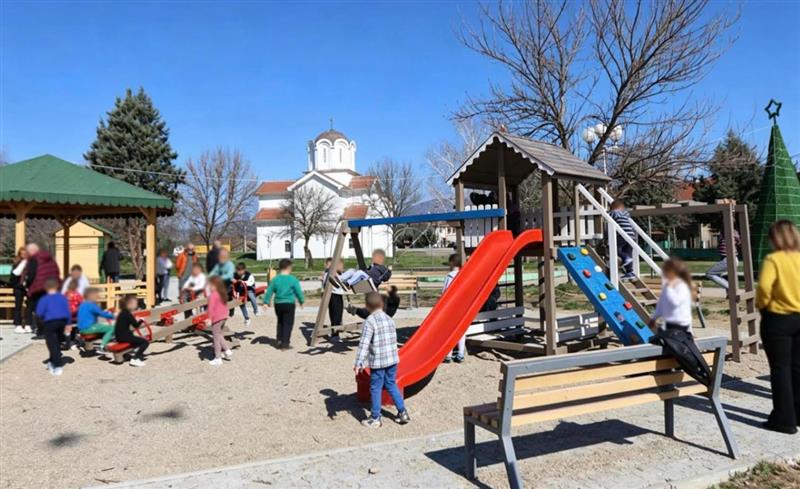 Чешиново-Облешево доби нов, модерен простор за рекреација на најмладите