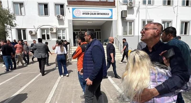 Познат е идентитетот на учникот, кој со пет пиштоли направи масакр во училиште во Турција- уапсен е таткото (ВИДЕО)
