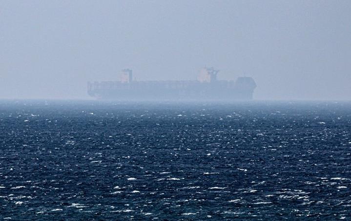 Иран: Ќе потопиме американски бродови ако САД ја преземат контролата врз Ормуската Теснина