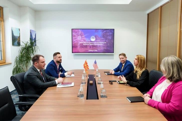 Средба Андоновски - Варнс: Продлабочување на соработка со САД во кибербезбедноста и дигиталната трансформација