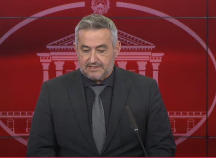 Клековски: Се разгледуваат можности за здравствено осигурување на лица под 18 години, за доставувачите на храна и за т.н. „фриленсери“