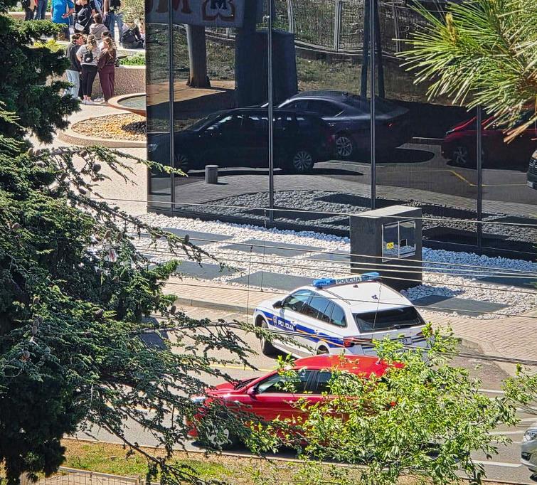 Дојави за бомби во училишта низ Хрватска, Босна и Херцеговина и Црна Гора