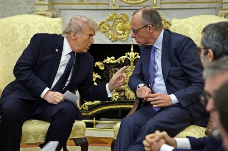 Трамп остро го нападна Мерц: Канцеларот да си ја среди својата растурена држава 