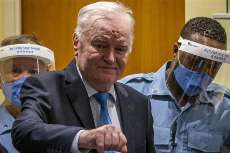 Хашкиот затвореник Ратко Младиќ повторно хоспитализиран, доживеал мозочен удар