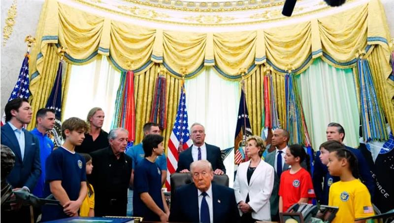 Трамп се закани пред деца во Белата куќа: Ќе ја уништам иранската економија, зашто сакам да победам 