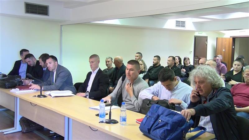 Полицајците негираат вина за непостапување во „Пулс“, семејствата гневни: Го виделе метежот, хаосот, и повторно никој не знаел 