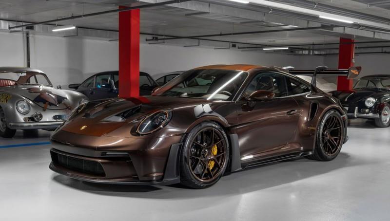 Порше направи посебна верзија на моделот 911 (ФОТО)