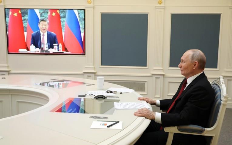 Кремљ ги откри главните теми на посетата на Путин на Кина 