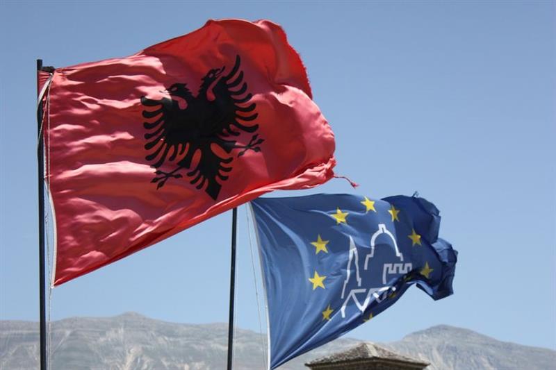 Советот на Европа ѝ одобри 21 милион евра на Албанија за зајакнување на војската 