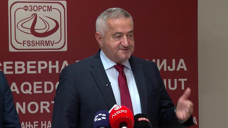 Потребна е реорганизација на здравството, во некои градови има хирурзи, но нема анестезиолози, вели Клековски