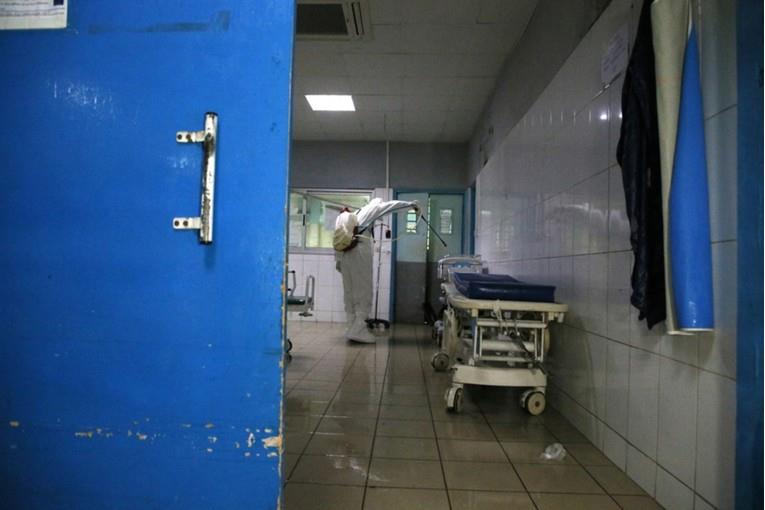 Сомнежи за ебола во Италија: Пациент во болница, Мелони бара гранични контроли
