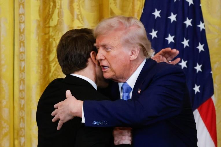 Макрон: Разговарав со Трамп, подготвени сме да испратиме војска на Ормутскиот теснец 