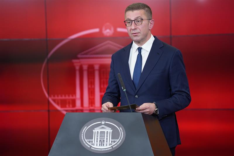 Мицкоски: Остануваме цврсто определени кон европскиот пат, бараме принципи и нормално кредибилен и предвидлив процес