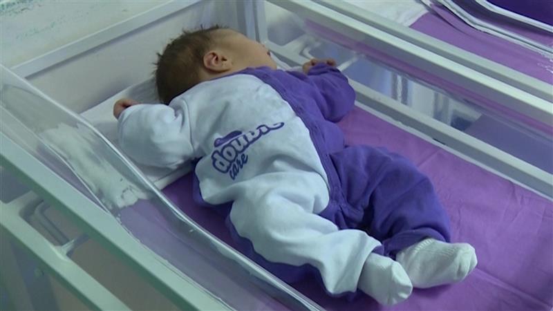 Разбиена шема за нелегално посвојување - мајка го продала бебето за 500 евра, кривична за шест лица