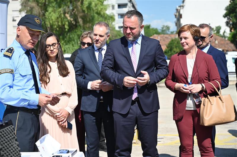 Тошковски: Со поддршка од EU4FAST ја зајакнуваме борбата против криумчарењето мигранти и трговијата со луѓе