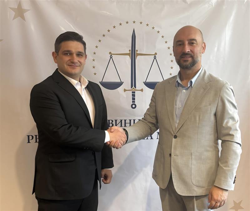 Средба на Јавниот обвинител Савески со директорот на Финансиската полиција Ивановски