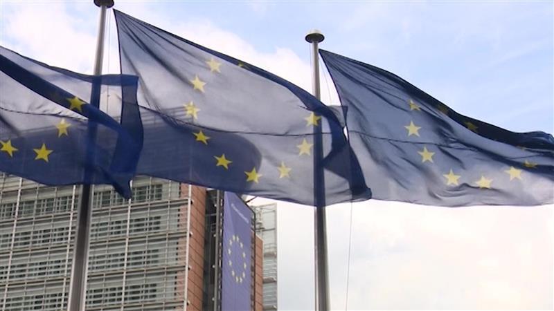 Брисел ѝ се заканува на Бугарија со санкции