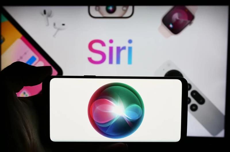 „Apple“ тврди: Новата „Siri“ нема да ви ласка