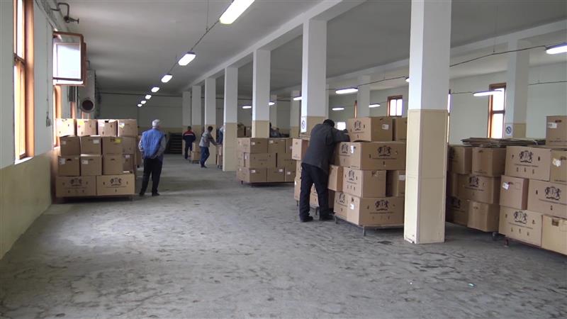 Мицкоски: Денеска и утре исплата на субвениците за тутунарите 