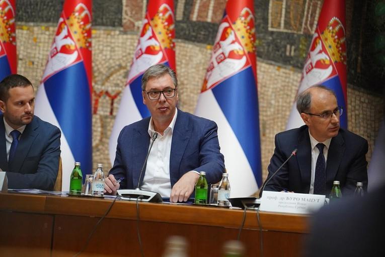 Србија и МОЛ потпишаа договор за НИС