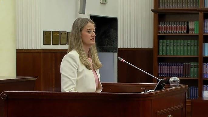 Новоизбраната членка на ДКСК, Катерина Зајковска, пред претседателот на Собранието ќе  даде свечена изјава 