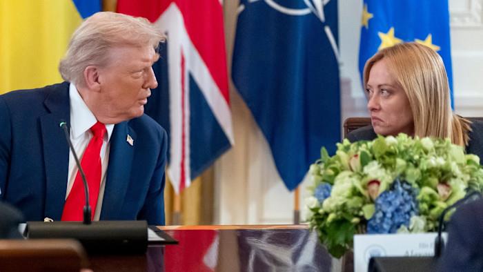 Мелони му врати на Трамп: Запамети, ни јас ниту Италија никого не молиме 
