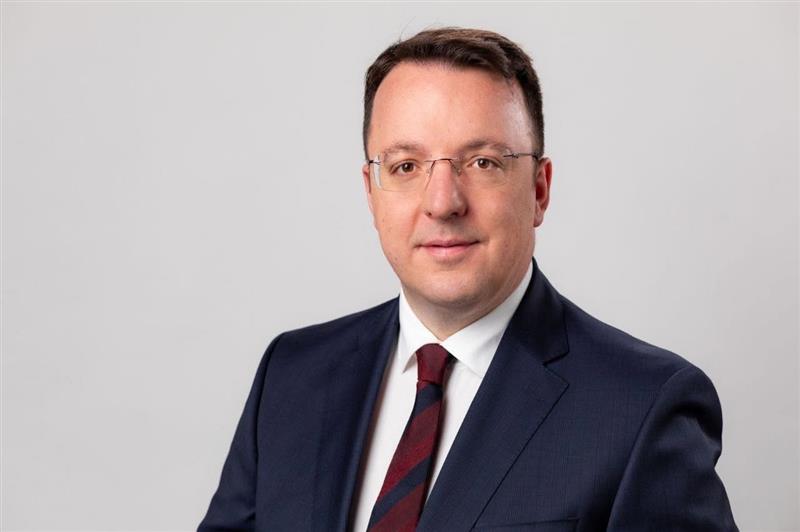 Николоски: Од денеска Аустриан Ерлајнс лета Виена – Охрид, голем чекор за развој на охридскиот аеродром