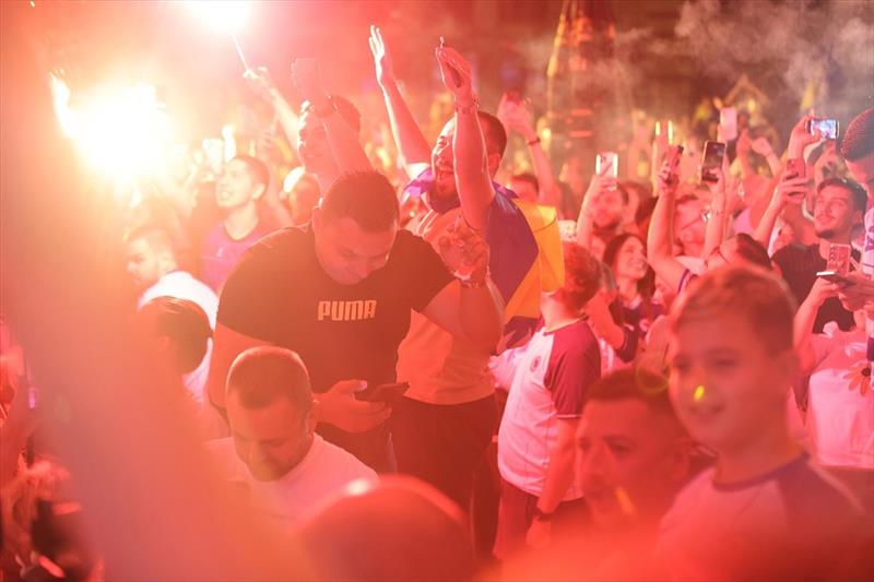 Во Сараево ноќеска никој не спиеше по победата на Светското првенство (ВИДЕО)