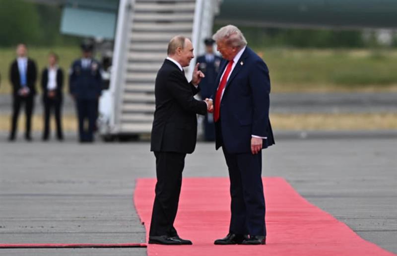 Аксиос: Трамп е фрустриран од Путин- би можело да го напушти договорот од Алјаска 