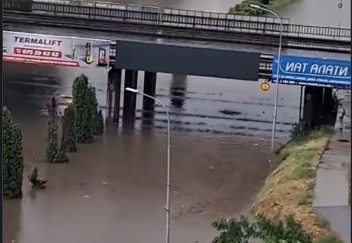 ЦУК за последиците од невремето: Најпогодени се општините Кисела Вода, Чаир, Бутел и Гази Баба