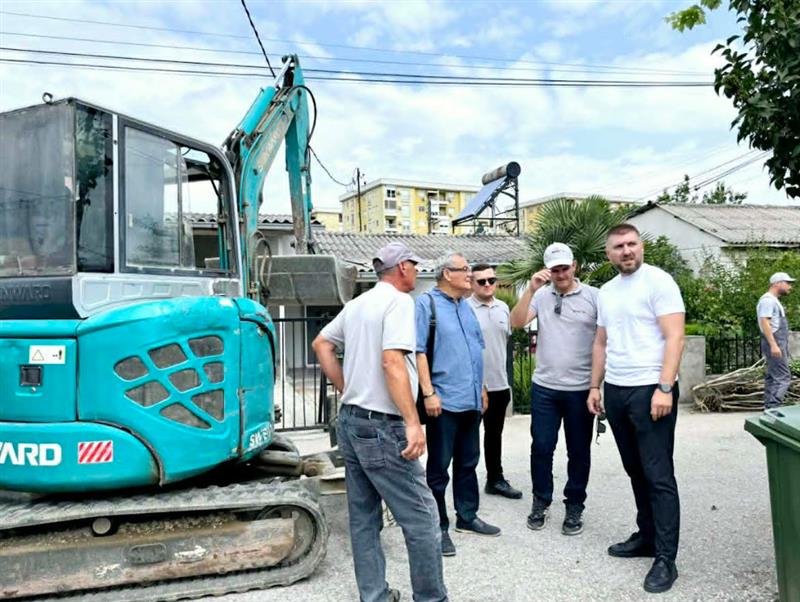 Општина Аеродром: Започна реконструкцијата на краци од улицата „Тодор Чангов“ во Лисиче