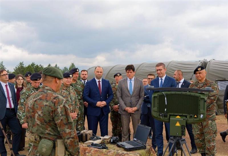 МО: Презентација на опремата набавена преку Европскиот мировен фонд