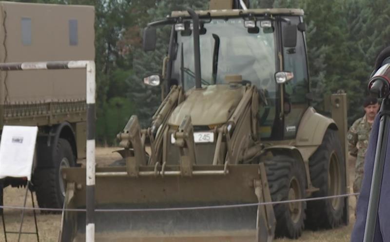 Промоција на нова воена опрема во касарната „Илинден“