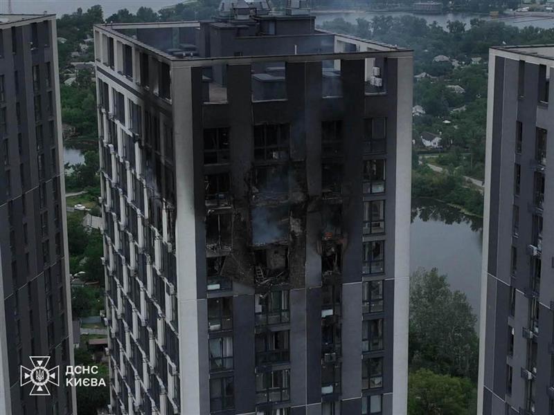 18 загинати во руски воздушни напади  врз Киев – Зеленски алармира на недостиг на пресретнувачки ракети