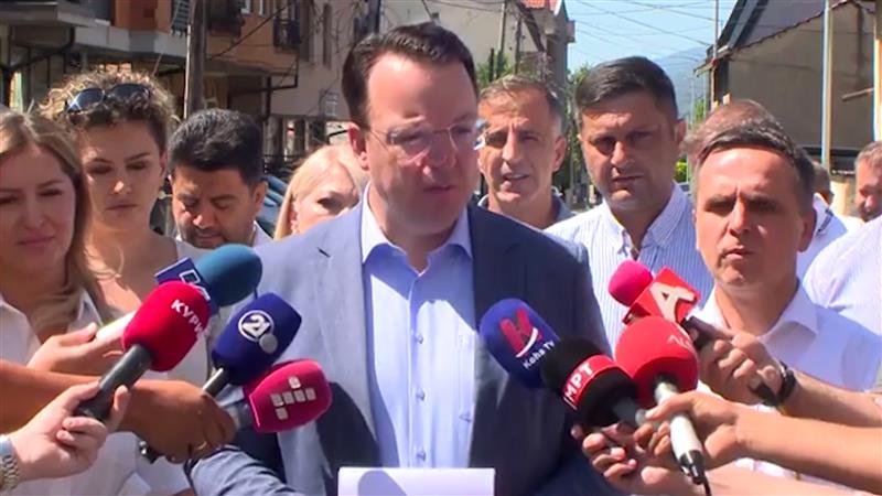 Николоски: Следната година се пуштаат првите километри од автопатот Тетово-Гостивар