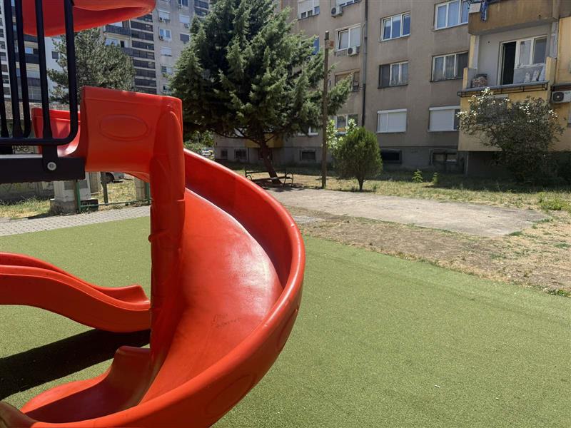 Општина Кисела Вода: ​Игралиштето на улица „Ѓорѓи Сугаре“ кое беше вандализирано, е санирано и повторно безбедно за игра