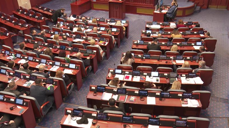 Истекува крајниот рок за Изборниот законик партиите останаа без договор