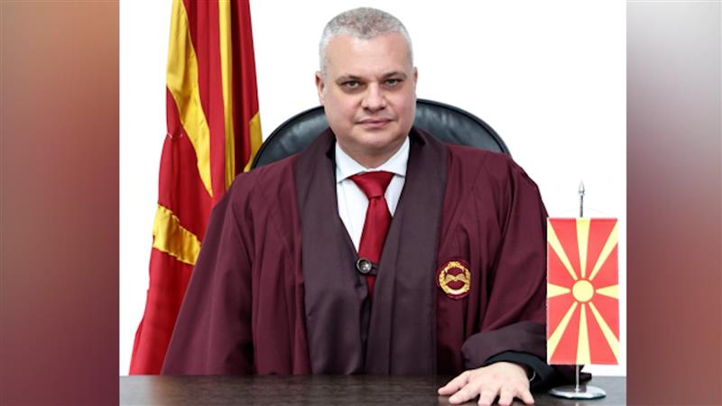Уставниот судија Гоце Наумовски поднесе оставка – го известил Собранието, но не и Уставниот суд 
