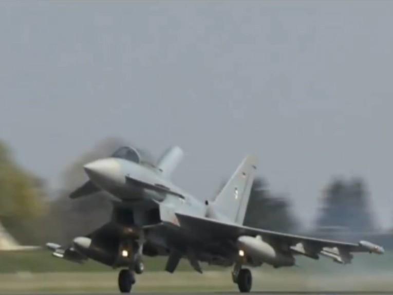 Прв лет на новиот германски воен авион (ВИДЕО)