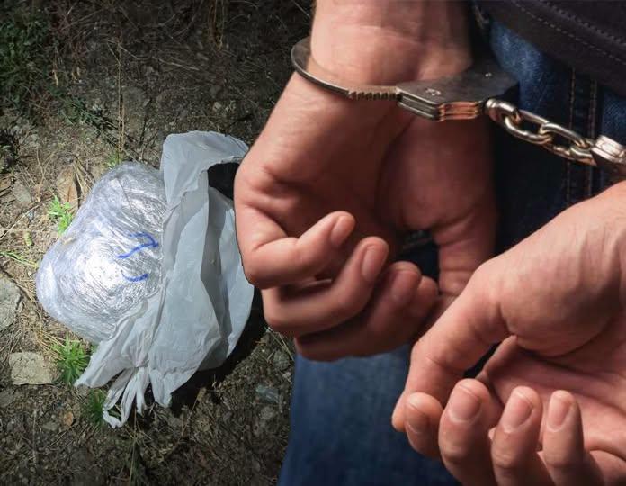Косовски државјанин со возило влечеше цариник на Блаце и побегна – уапсен е во Скопје