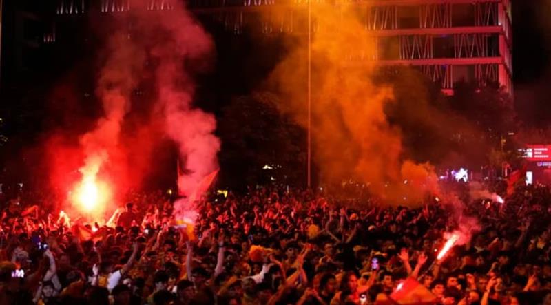 Уште една жртва на прославите во Шпанија по победата на СП, расте и бројот на повредени (ВИДЕО)