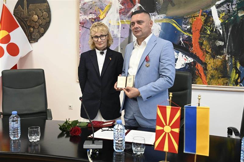 Градоначалникот Јанчев го прими Орденот „За заслуги“ – високо државно признание на Украина