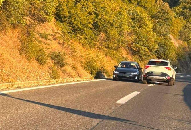 Лишен од слобода возачот што возеше во спротивна насока на автопатот Скопје-Велес, следува кривична пријава