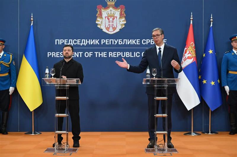 Зеленски во прва посета на Белград, Киев повторно мета на руски ракетен напад