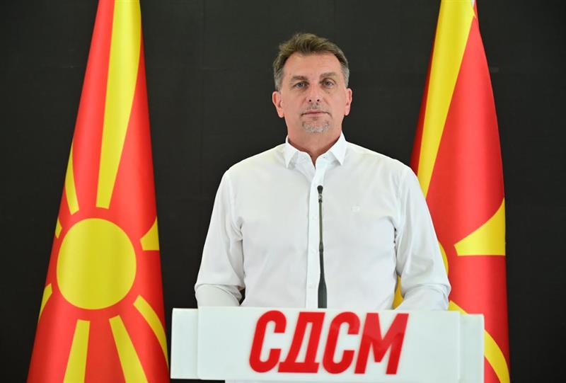 СДСМ: Отпуштање наставници, затворање училишта и хајка против директори – образованието е под окупација од ВМРО