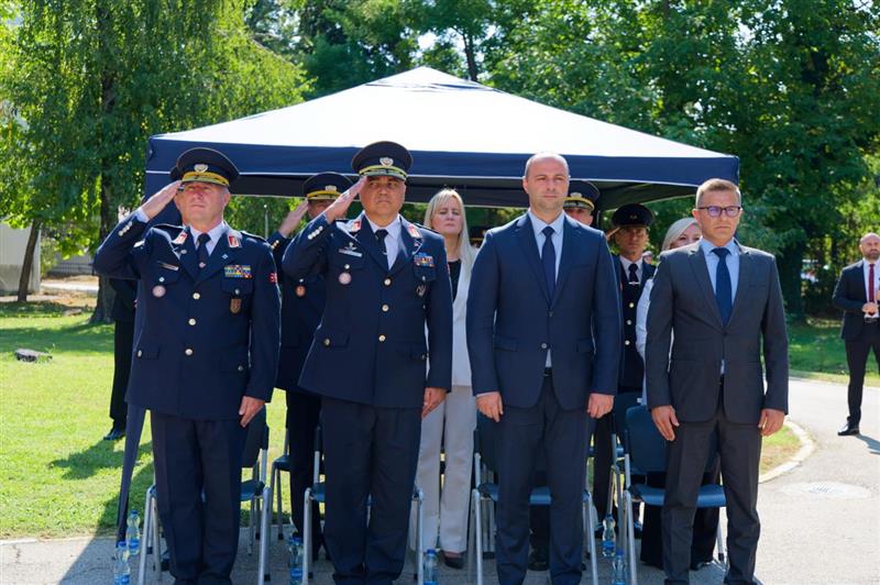Мисајловски на Свечениот собир со припадниците на Армијата и вработените во одбраната