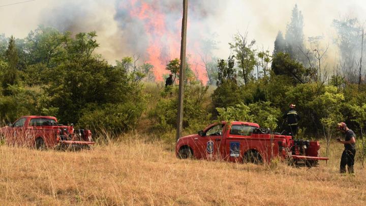 Маж загина во пожар во Србија, момче кое сакало да му помогне е полесно повредено 