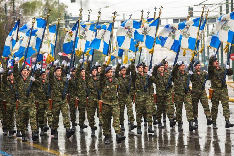 Грција воведе деветмесечен воен рок 